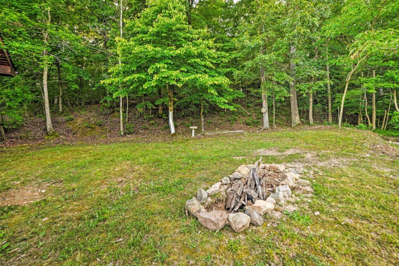 Quiet, Woodsy Retreat Deck And Kentucky Lake Access New Concord Exterior photo