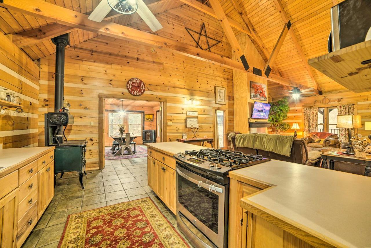 Quiet, Woodsy Retreat Deck And Kentucky Lake Access New Concord Exterior photo